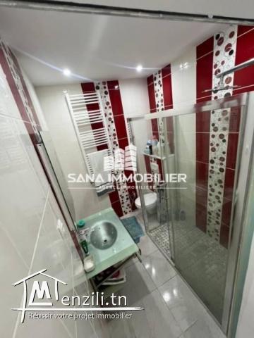 maison  sur deux niveaux