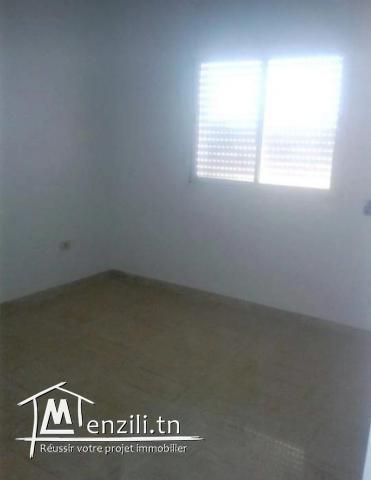 A louer appartement S+2 à Elmourouj 5