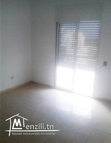 A louer appartement S+2 à Elmourouj 5