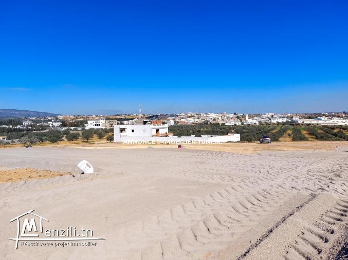 Terrain de 200 m2 à vendre   HAMMAMET