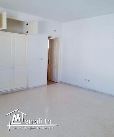 Appartement À VENDRE avec Terrasse Spacieuse à La Soukra