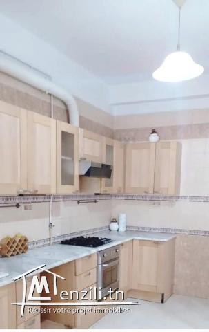 À louer duplex avec jardin la Marsa