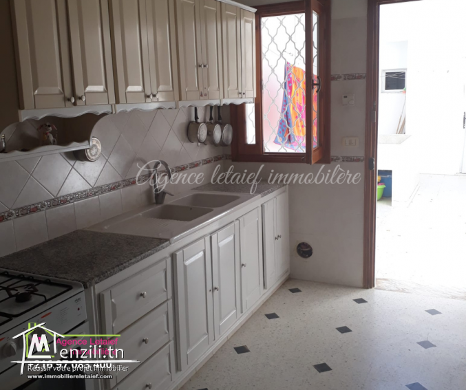 Villa de type S+3 située à Hammam Sousse