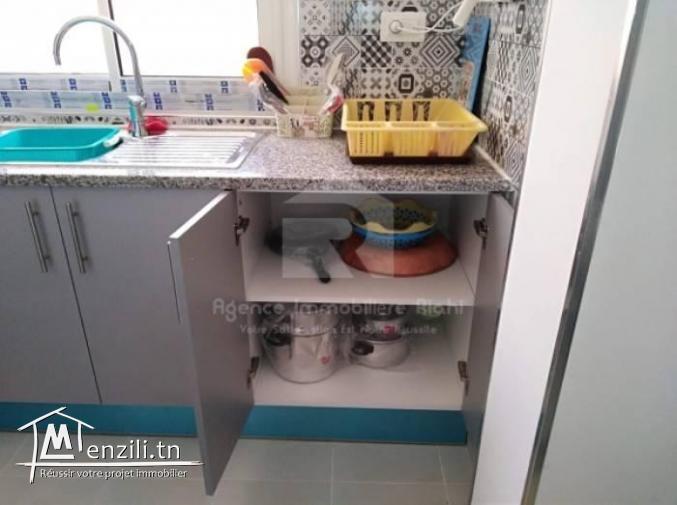 A Louer ( annuelle ) un appartement S1 situé à Chatt Meriem