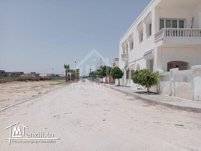 Terrain titré pied dans l'eau de 870 m²  à vendre à Korba 51355351