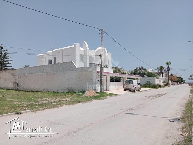 Terrain titré pied dans l'eau de 870 m²  à vendre à Korba 51355351