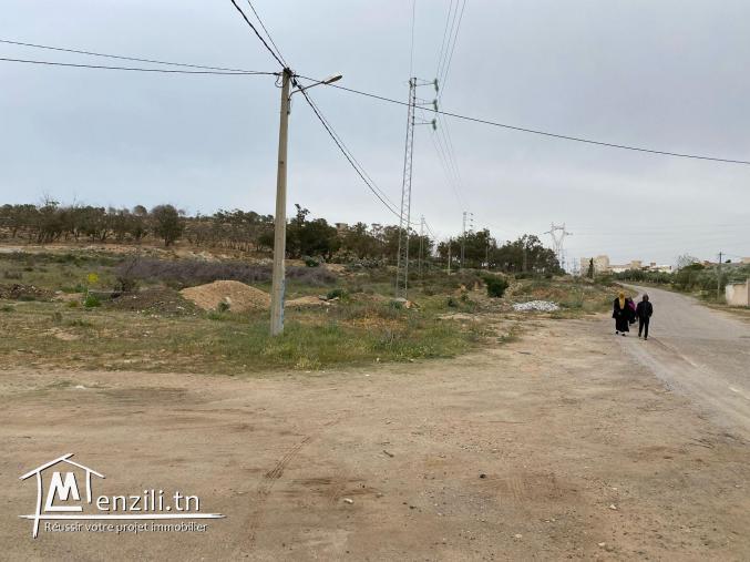 À vendre, parts indivises non précisé dans un terrain de 1500 m²