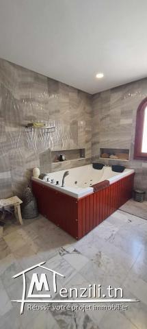 A Vendre Villa de maitre à Khezama Sousse