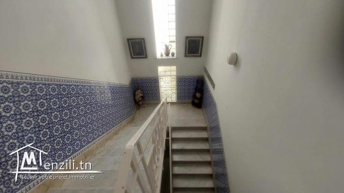 A Vendre Villa S6 à France Ville Tunis