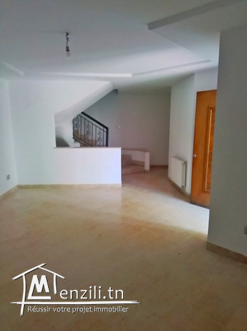 VENTE D'UN COQUET DUPLEX S+2 -JARDIN L’AOUINA