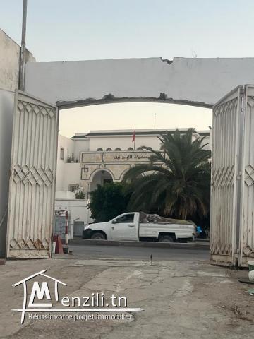 à Vendre Terrain commercial