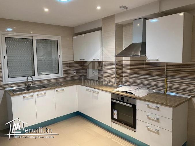 Spacieux appartement S+2 à vendre à AFH Mrezga 51355351