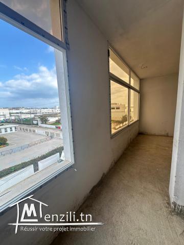 Trois Étages à louer ensemble ou séparément