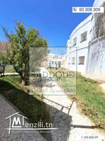terrain R4 1150 m² à route tunis 1.5