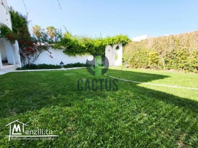 Location vacances  Villa S4 avec jardin à Sidi Mahersi