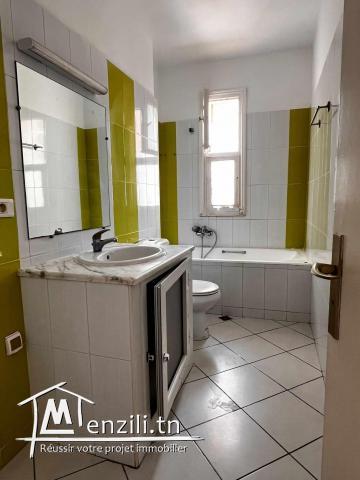 Appartement S+2 à Menzah 7