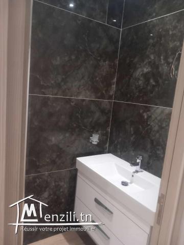 App S+3 à louer Ariana cité hedi nouira