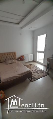 Appart s+3 près de fac dentaire à vendre