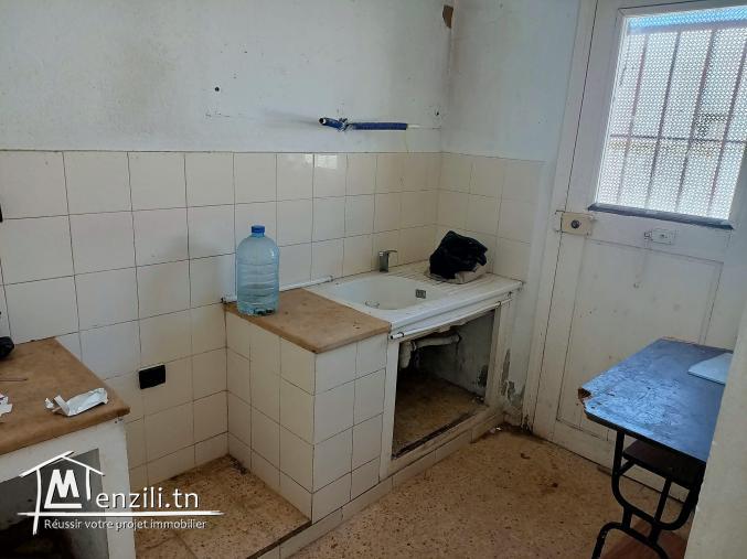 Maison de 291m2 a renover excellente location