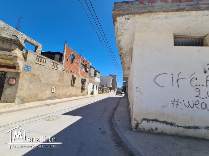 Vendre terrain+depot+studio+dalle 1er etage