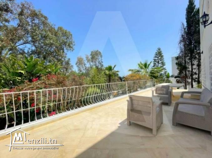 Villa meublée avec terrasse à louer à Gammarth