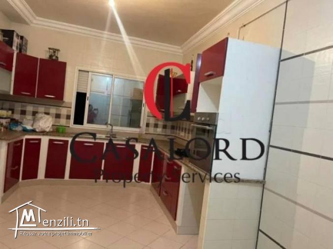 Etage de villa de 200 m2 à La Marsa