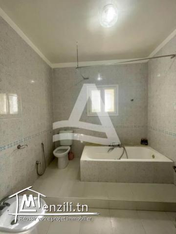 Location d'une Villa à Cité Erriadh