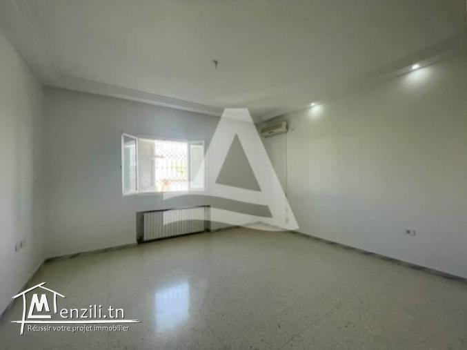 Location d'une Villa à Cité Erriadh