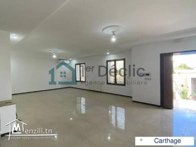 A Louer Une Villa Avec Piscine Aux Jardins De Carthage