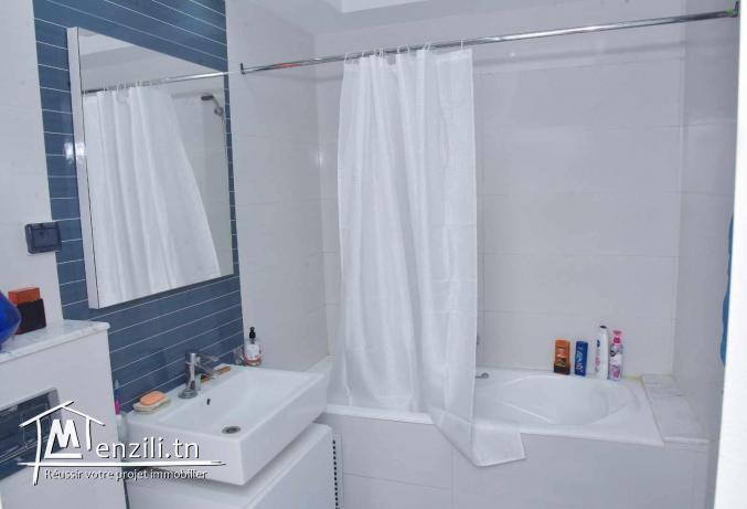 Splendide Appartement à Ennasr - 3 Chambres, Grand Salon, Parking Privé