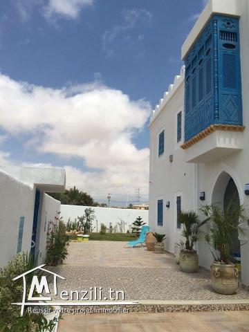 villa djerbienne 250 m2 proche mer