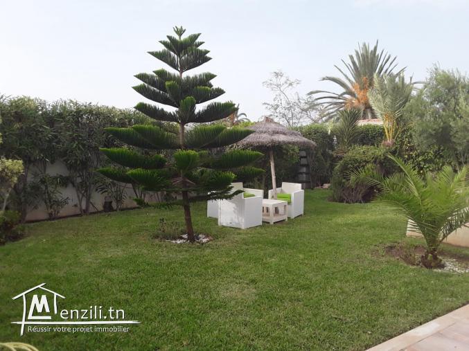 villa djerbienne 250 m2 proche mer