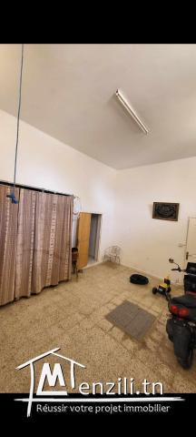 une belle maison a ras jebel