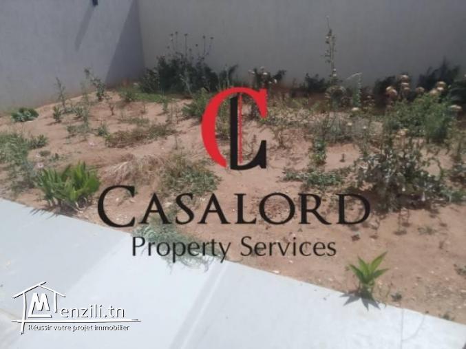 S1 neuf avec jardin à L'Aouina