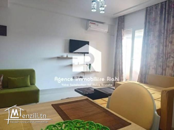 A Louer ( Par Jour ) un appartement S1 meublé pied dans l'eau situé à chatt Meriem