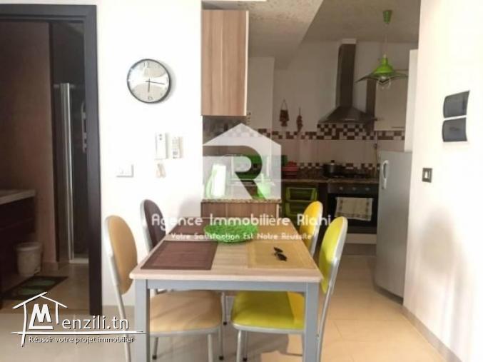 A Louer ( Par Jour ) un appartement S1 meublé pied dans l'eau situé à chatt Meriem