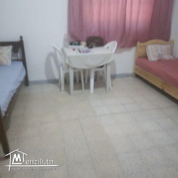 غرف مؤثثة لللكراء للفتيات