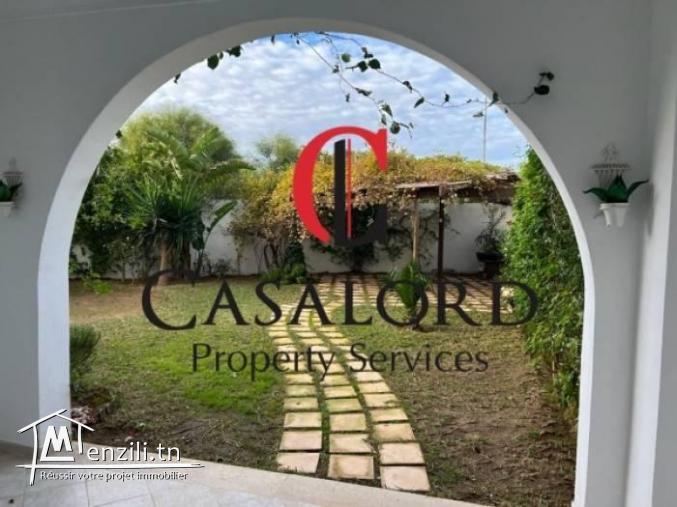 S3 avec jardin à Gammarth