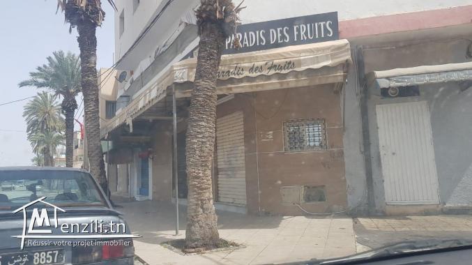 Deux locales commerciaux