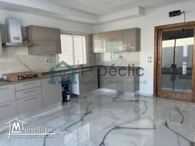 A Vendre Une Belle Villa Jumelée  s4 Avec Piscine à  Choutrana 3