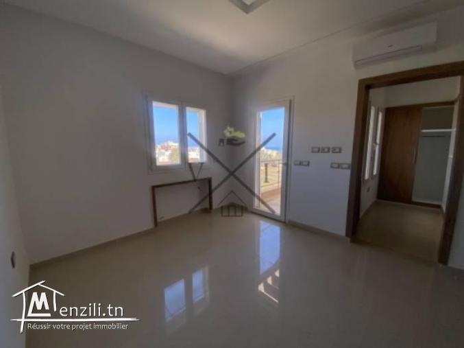 Triplex a chott mariam a Résidence Tilel 145 m²