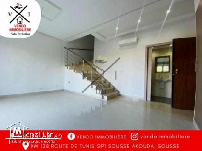 Triplex a chott mariam a Résidence Tilel 145 m²