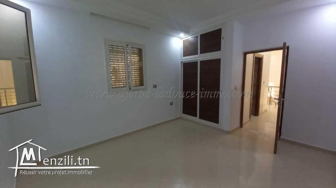 Magnifique Villa Neuve À Vendre À Houmt Souk Fatou