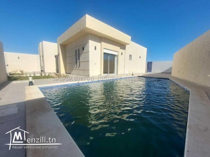 A Vendre Une Belle Maison Neuve À Houmt Souk Fatou