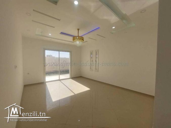 A Vendre Une Belle Maison Neuve À Houmt Souk Fatou