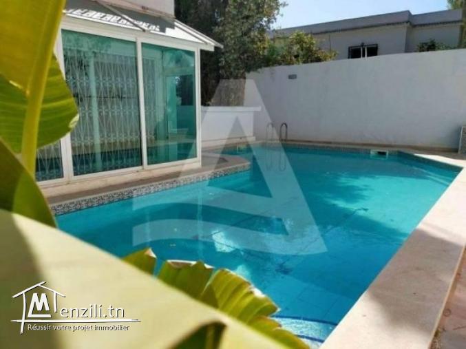 Location d'une luxueuse villa à Gammarth