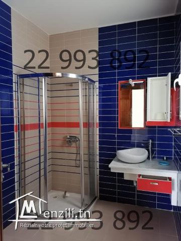 villa S+5 HAUT STANDING pied dans l’eau à kélibia ezzahra plage