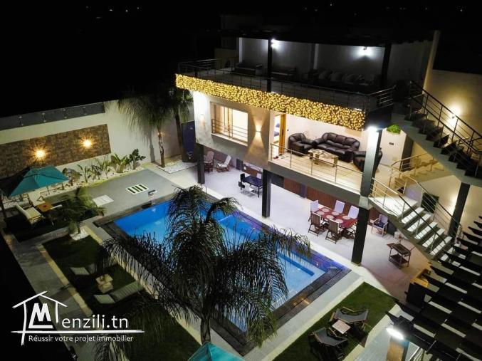 S+5 piscine privée sans vis à vis