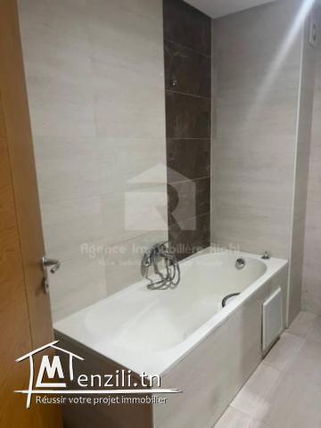 À Louer (court durée) un appartement S2 meublé situé à Chatt Mariem