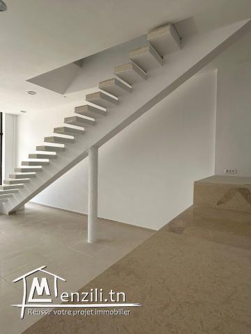 Local commercial Charguia 1